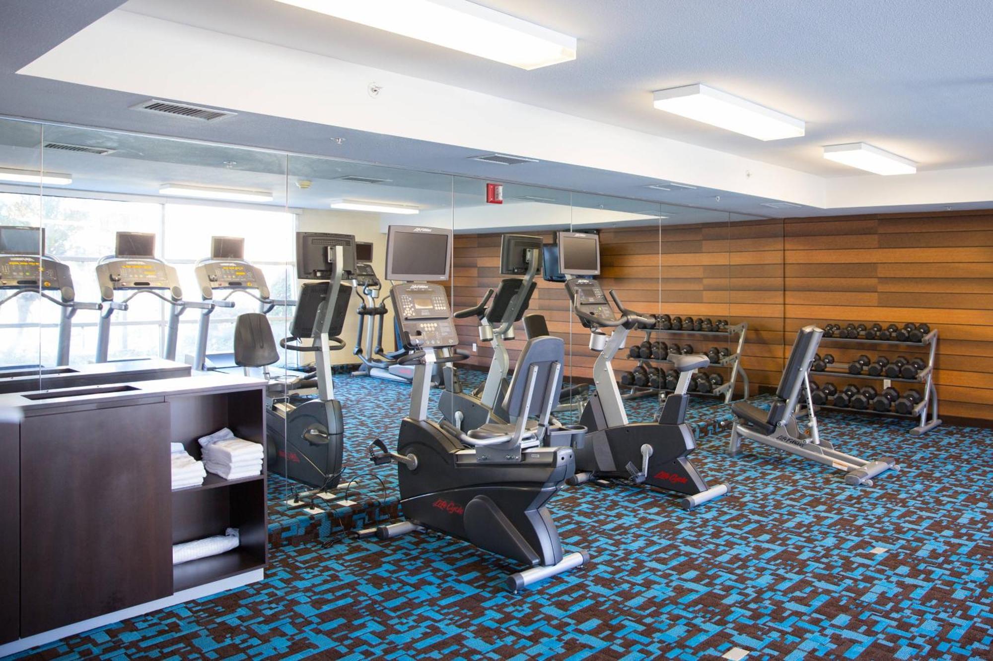 Fairfield And By Marriott Airport 3* San José