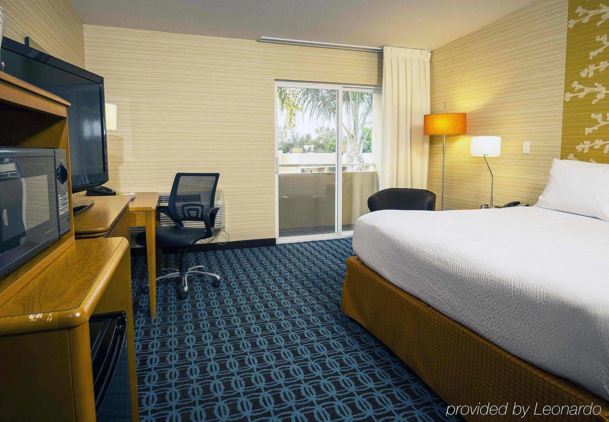 Hotel Fairfield And By Marriott Airport San Jose