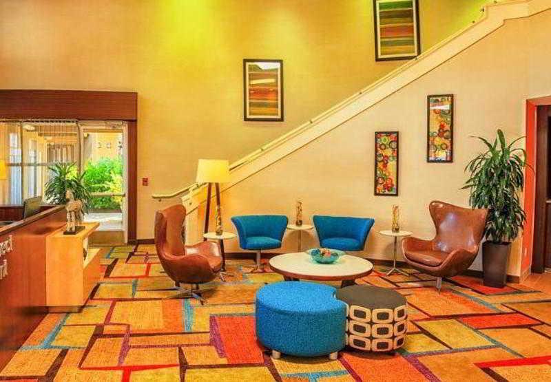 Fairfield And By Marriott Airport 3* San José