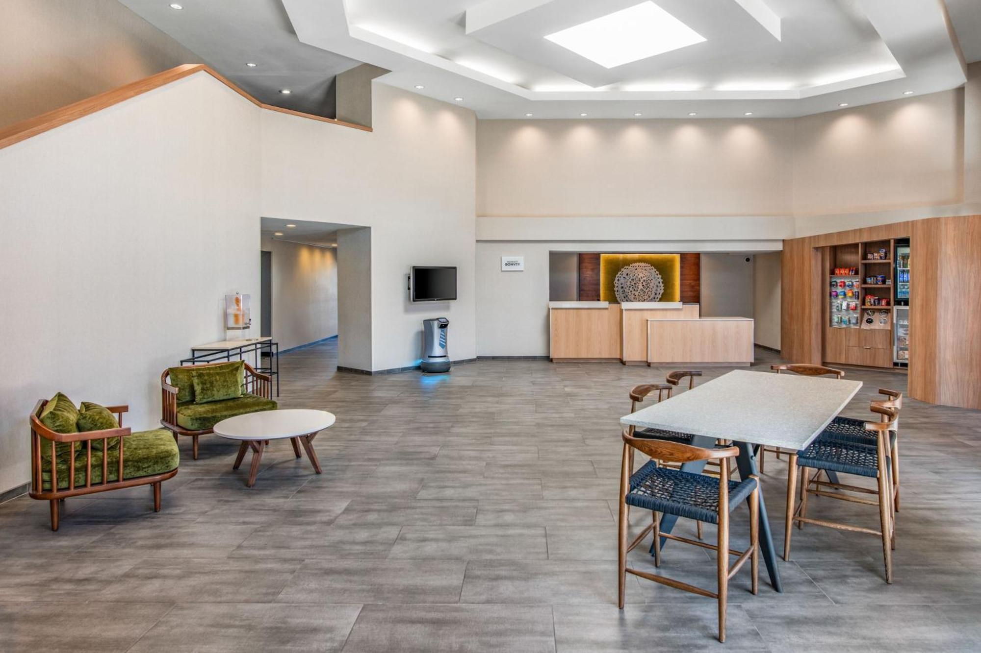 Fairfield And By Marriott Airport 3* San José